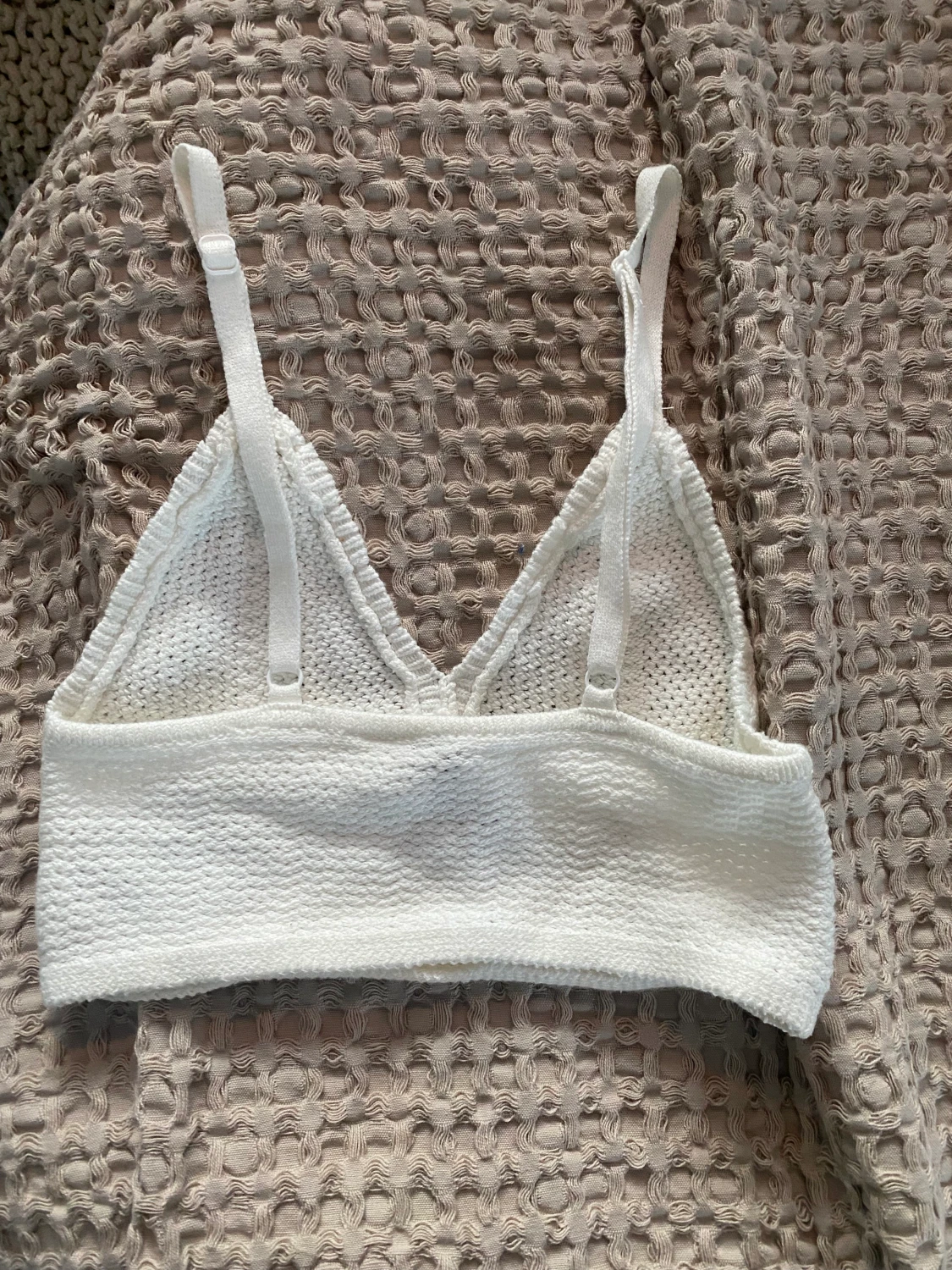 Fint stickat linne - 90