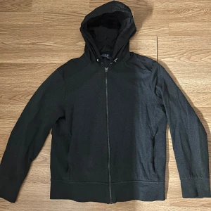 Polo Ralph Lauren overshirt  - Mörk grå Ralph lauren zip overshirt  Cond 10/10 