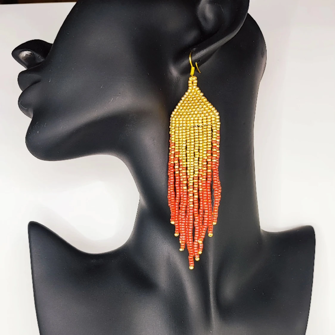 Handgjorda brinnande heta örhängen