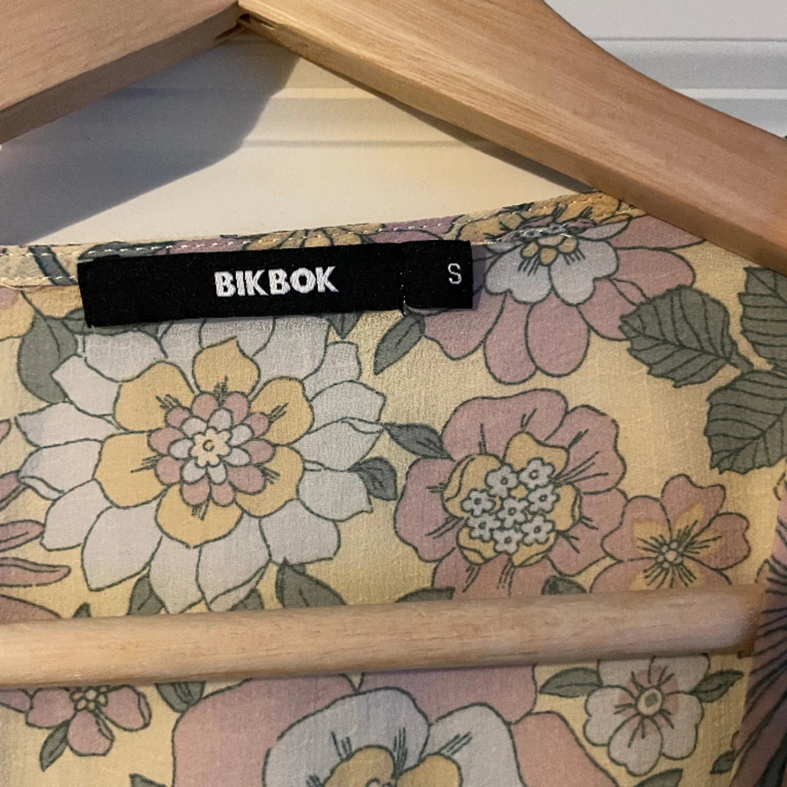 Top från bikbok - 91