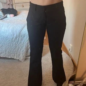 kostymbyxor - pitiet kostymbyxor