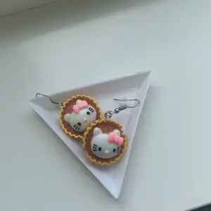 Hello Kitty örhängen 