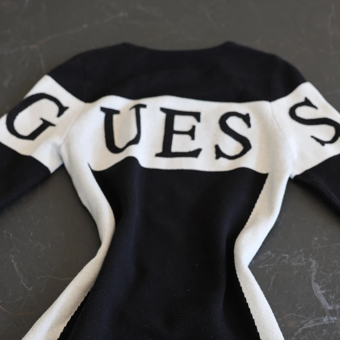 Guess klänning - 90