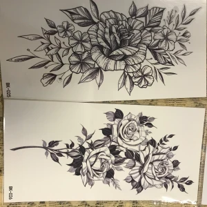Blommor Tatuering  - Mått 19.00*9.60 cm  50kr/2st , finns fler kvar  Sammafrakt 