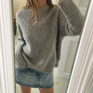 Stickad tröja - Från zara bra skick 