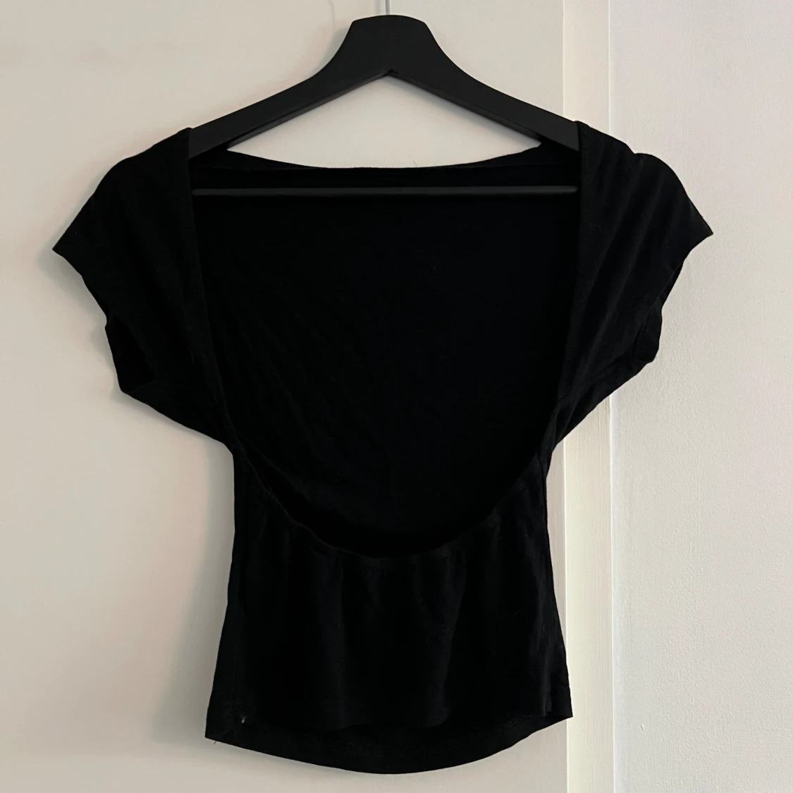 Topp med öppen rygg - 91