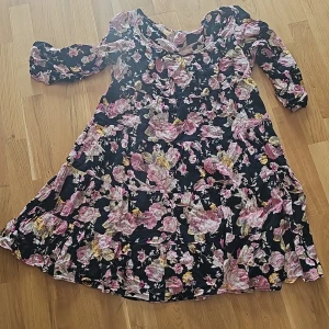 Kläning  - I gott skick kläning andvänd max 2 gånger