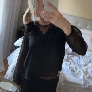blus från kappahl - dålig kvalitet på bilderna kan fixa bättre! 
