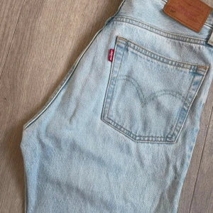 Jeans Levis 501 - W24 L28