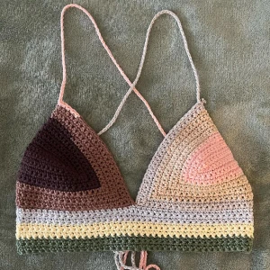 Virkaf topp - Virkad topp, kan göras i andra storlekar💓