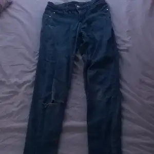 Ganska fina jeans har använd dom i många år. Väldigt bra.