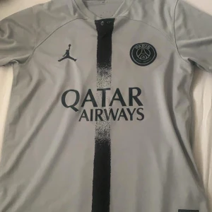 Psg tröja - Peg tröja fint skick 