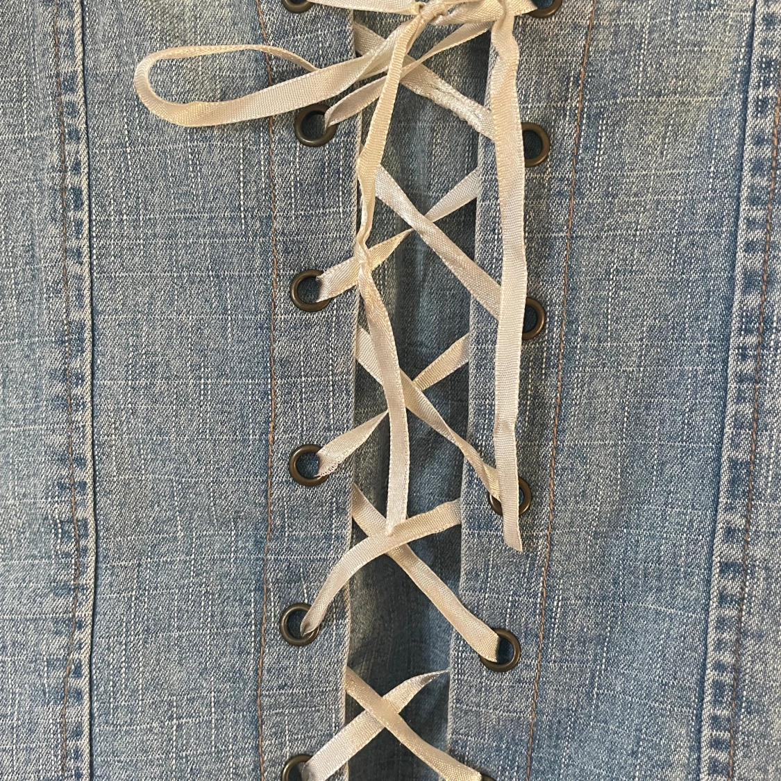 Jeanstopp med snörning - 90