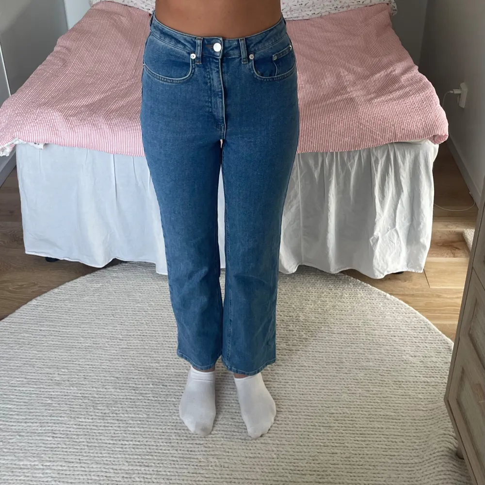 Superfina jeans som tyvärr är för korta för mig. Jag är 172!. Jeans & Byxor.