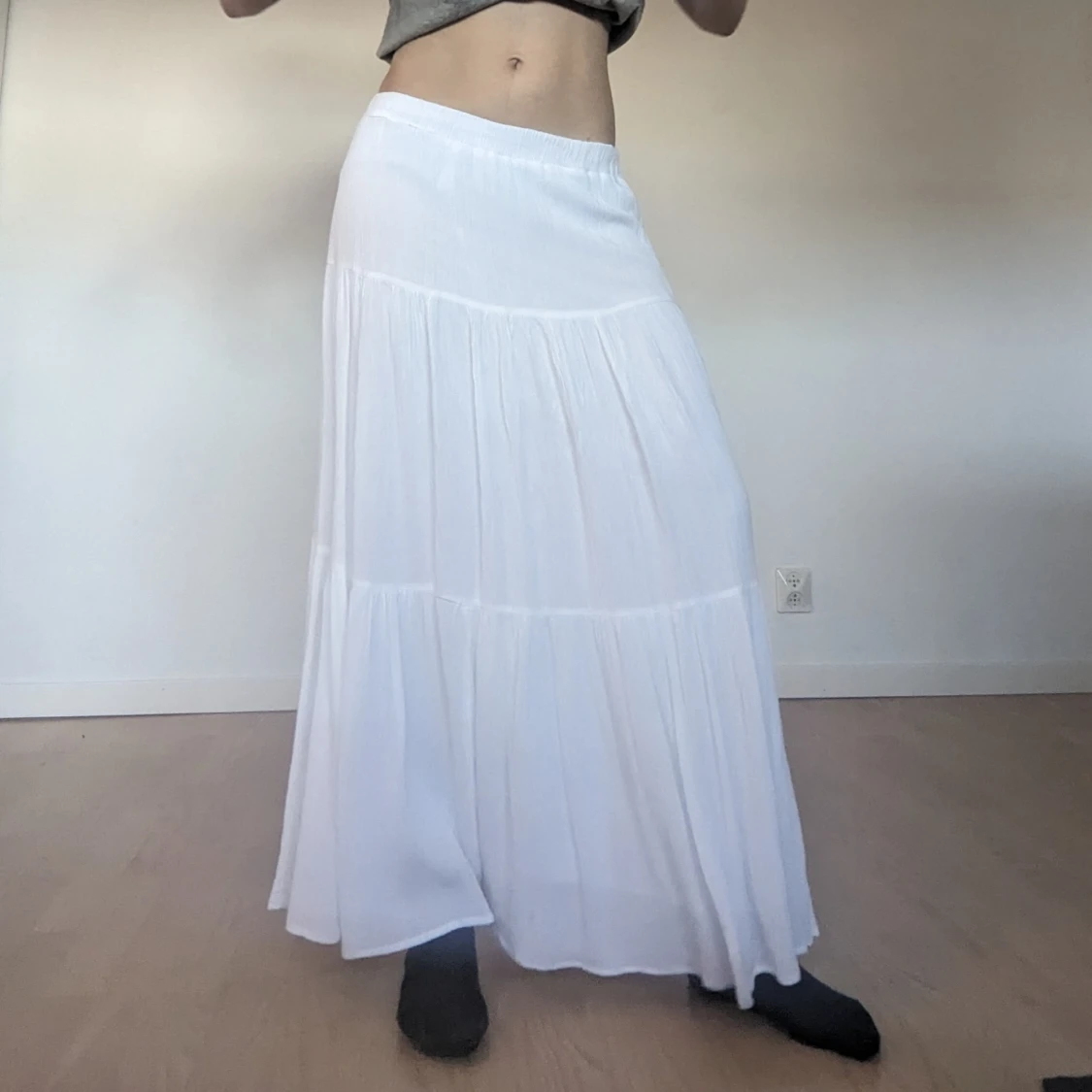 Vit lågmidjad maxikjol - 91