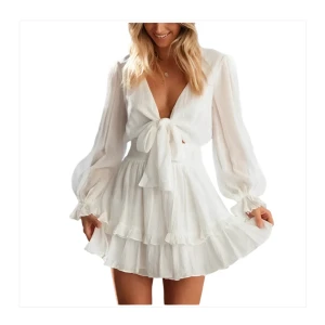 Klänning  - En klänning från Dressy i storlek S men passar Xs, helt ny (hann inte lämna tilbaka den i tid)🥰