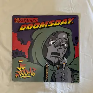 Mf doom vinyl,” Operation: Doomsay” albumet. OBS: saknar affisch som egentligen ska finnas med! Skriv för frågor❤️