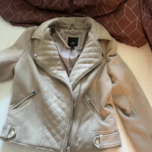 Jacka - En Höst/vår jacka 