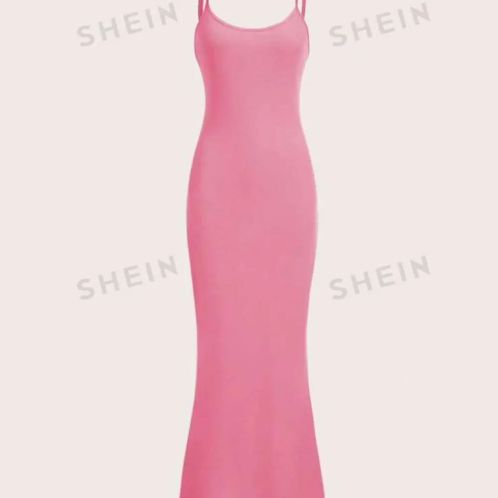 superfin rosa långklänning, endast provad💕. Klänningar.