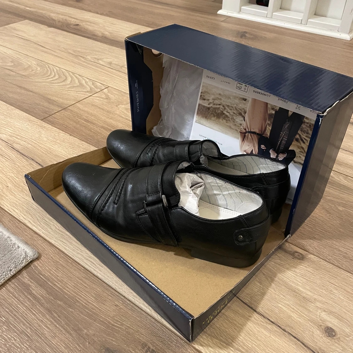 Dressskor strl 44 - 92