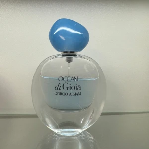 Ocean di gioia - Giogio armanis ocean di gioia, 30 ml, inte helt full men mycket kvar❣️