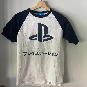 Japanese Playstation 4 tee