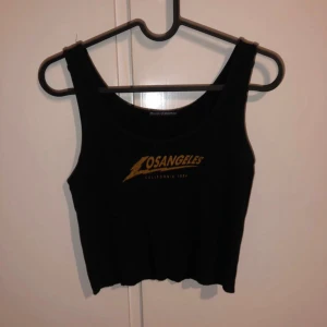 Brandy Melville linne  - Knappt använd  Xs-S