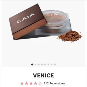 CAIA loose glow bronzer  - Säljer denna helt oöppnad i förpackning då jag var lite ivrig med att beställa😅 Kostar 325kr ny.