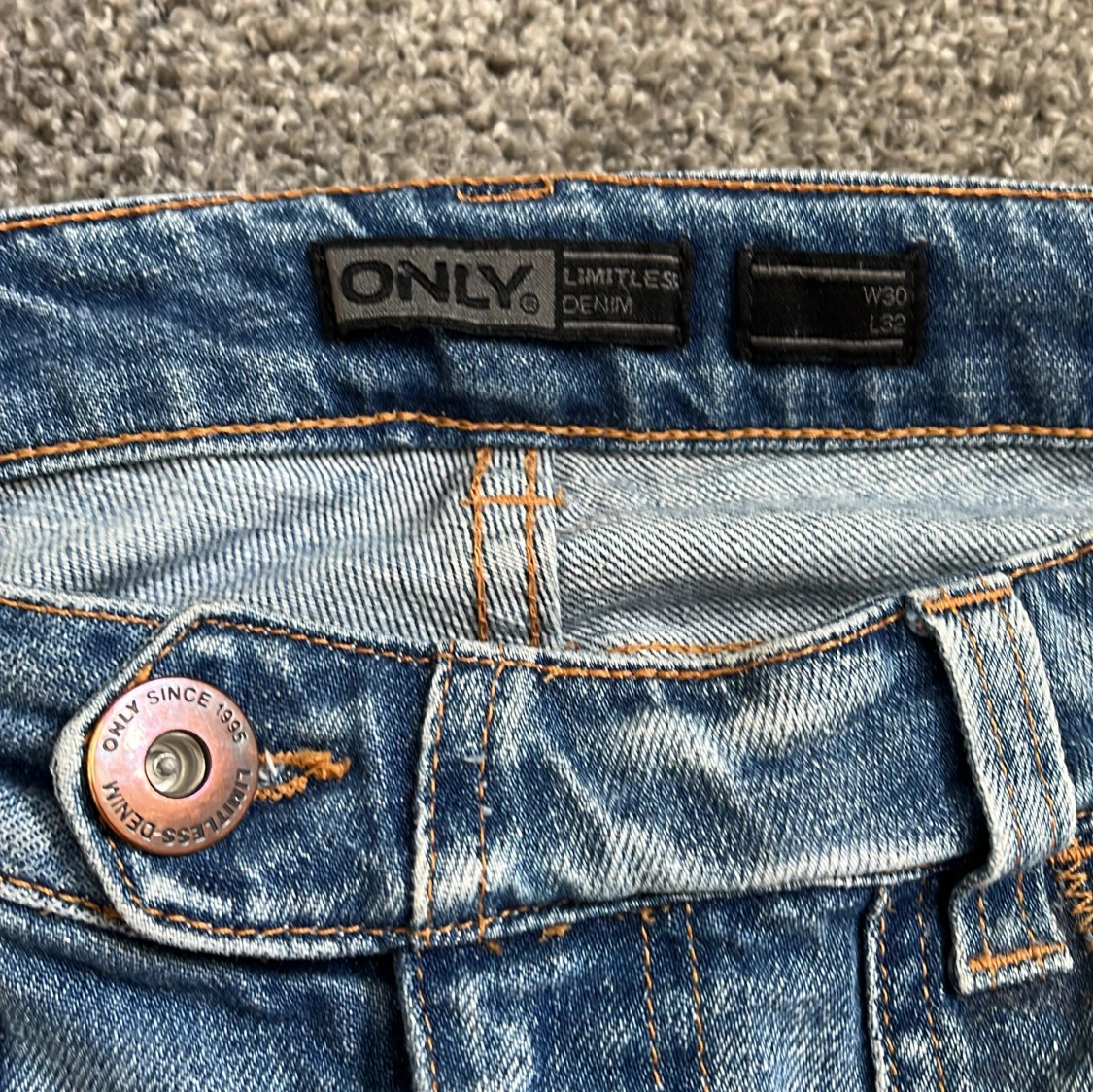 Lågmidjade jeans  - 92