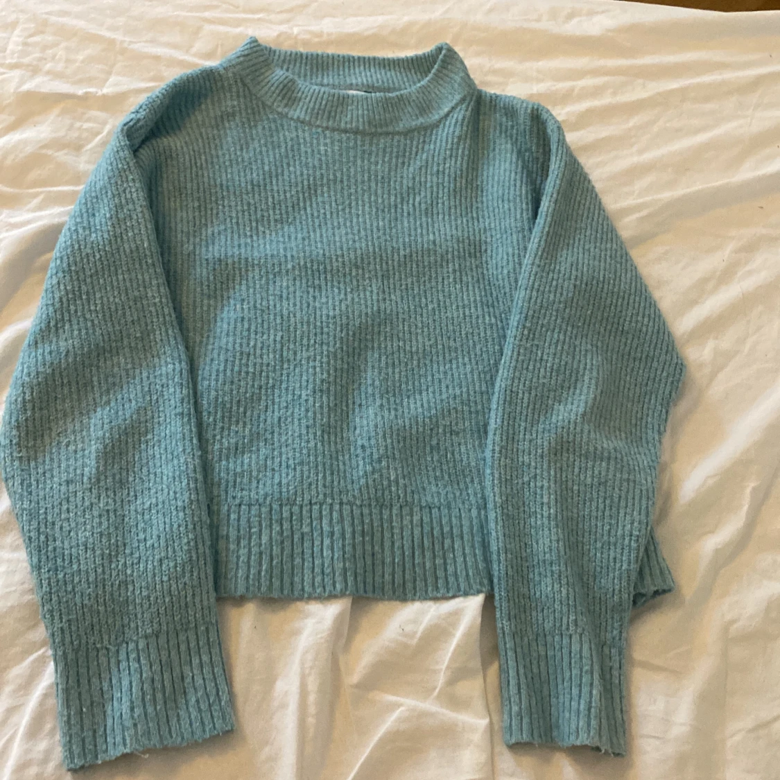 Turkos stickad tröja 