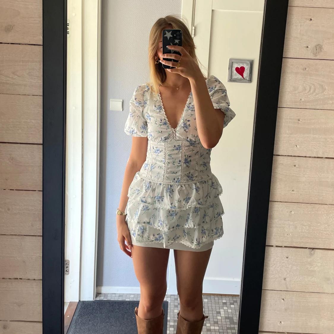 Blommig klänning  - 90