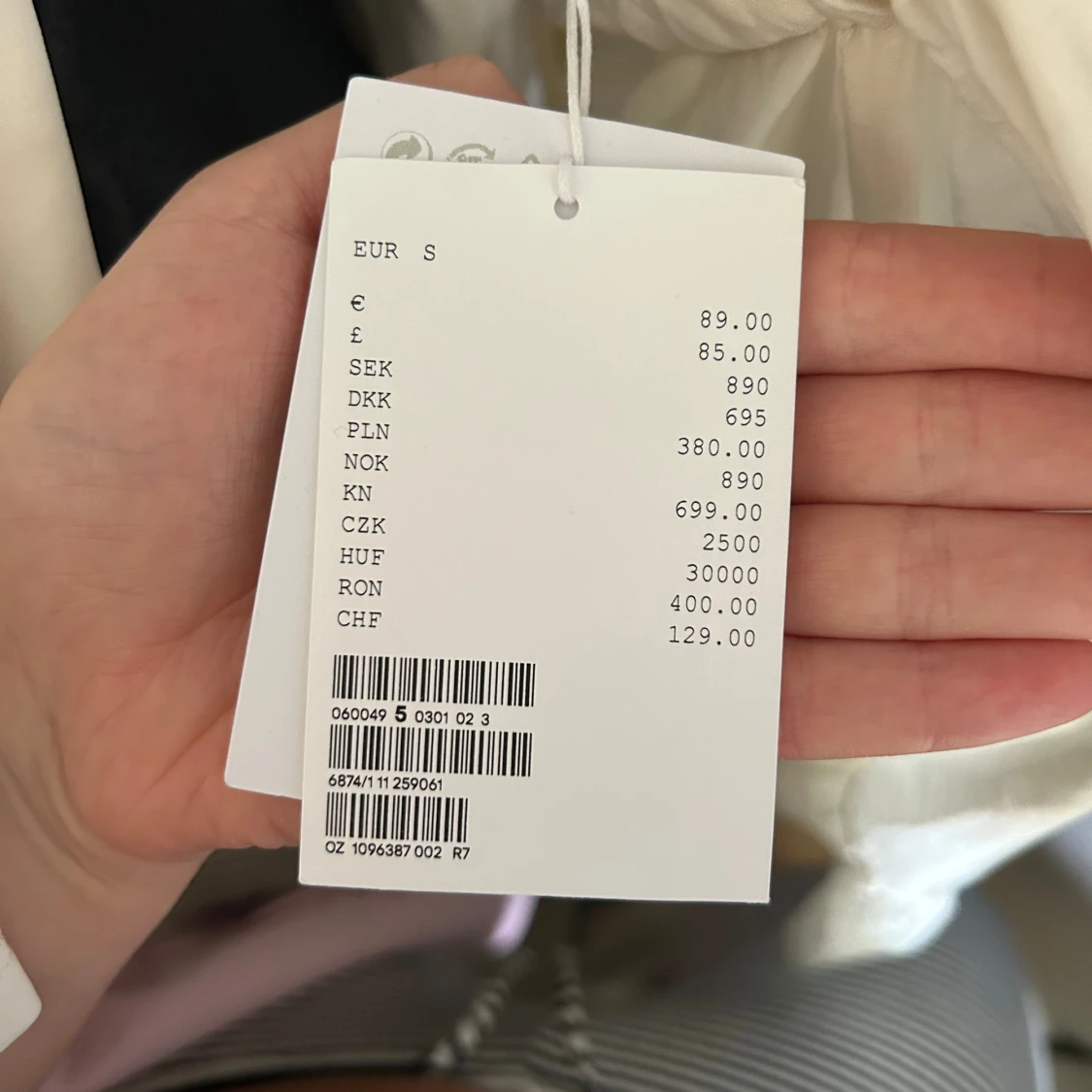 Crémevit klänning & Other Stories - 91