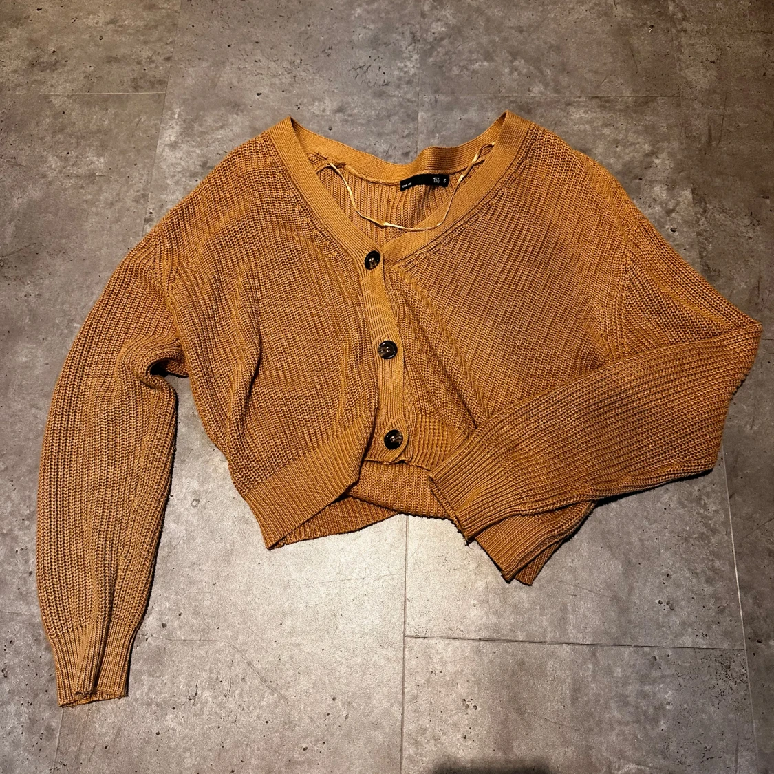 Kroppad stickad tröja💗 - 90