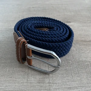 Flätat skärp. - Använt 2-3 gånger, jättefint skick🔥