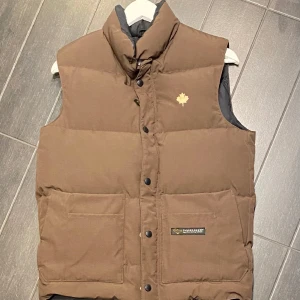 Canasta Goose Väst (XS) - Skick: 9,5/10 Storlek: XS (passar S)