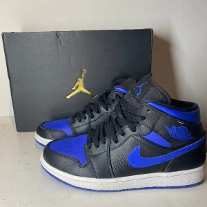 Aj1 hyper royal stl 43 - Super fina aj1s Köpta från restocks  Tveka inte med ett dm 