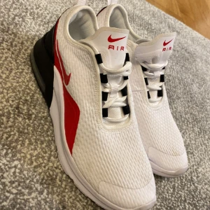 Nike skor - Bra oanvända Nike air skor 