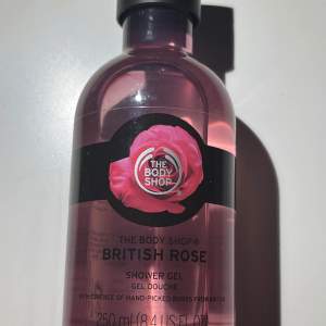 The body shop british rose shower gel 250ml Original pris: 90kr