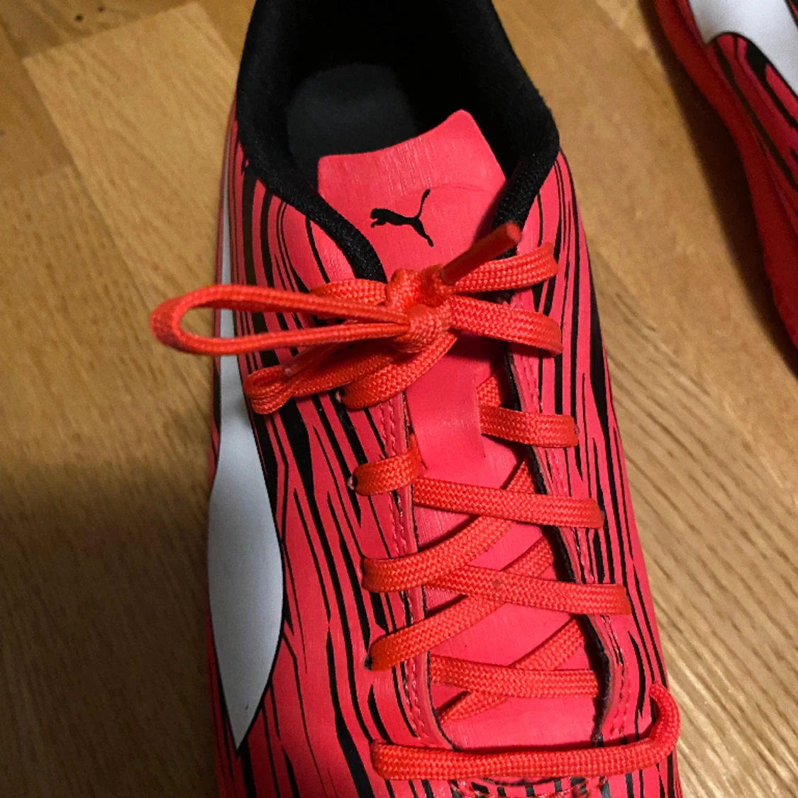 Puma inomhus fotbollsskor  - 91