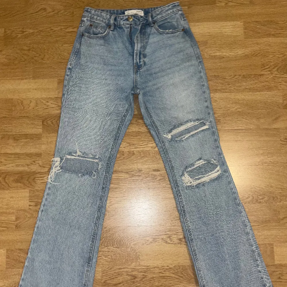 Färg: blå Storlek: 36/S High waist. Jeans & Byxor.