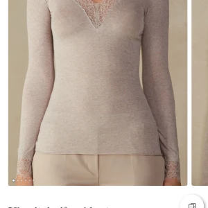 Intimissimi tröja - Jättefin intimissimi tröja, jättebra skick men lite nopprig (dem blir noppriga efter bara ett par tvättar). Säljer den då den är lite stor för mig❤️