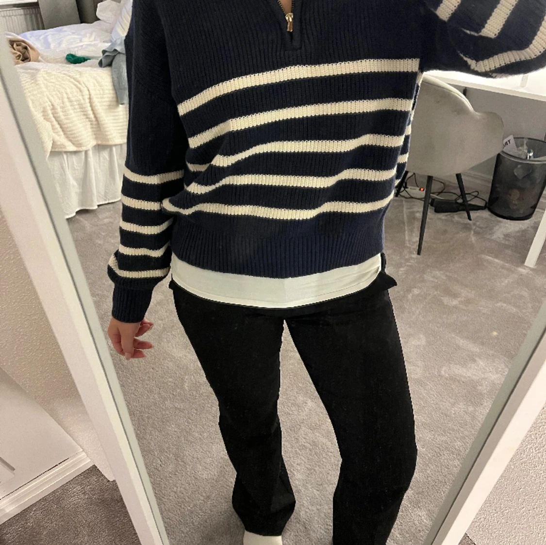 BLÅ TRÖJA MED DRAGKEDJA  - 90