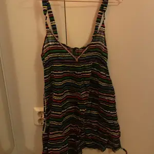 Gammal klänning ärvd från min mamma som inte är använd av mig❤️ Super gullig 