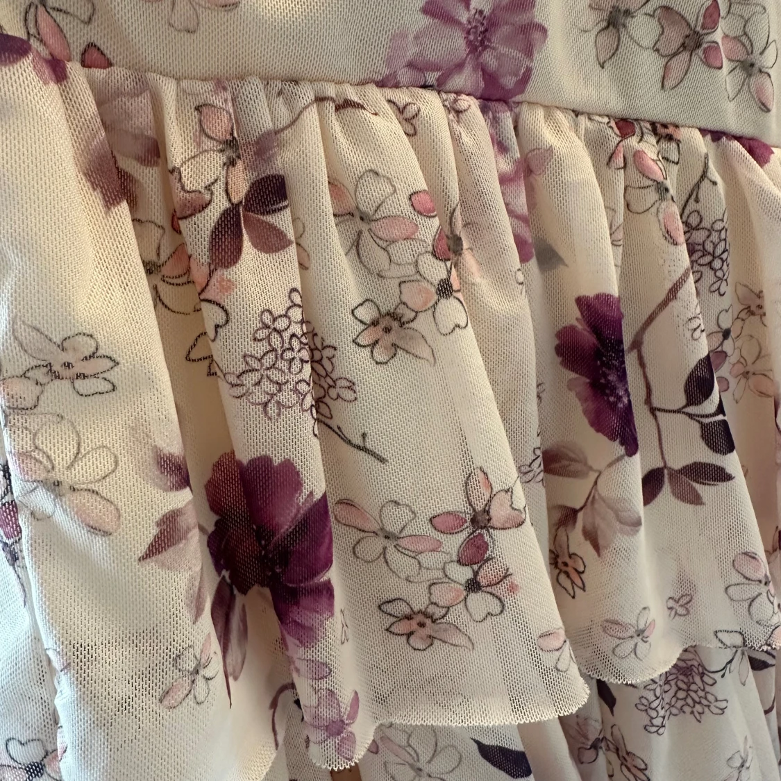 One shoulder volangklänning - 90