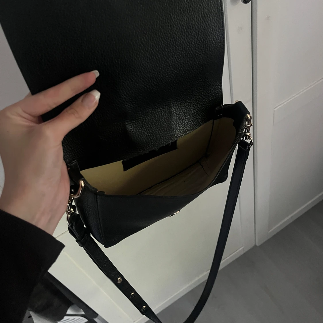 Rebecca Minkoff väska - 90