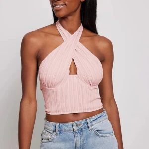 ljusrosa sommartopp! - fin topp till sommaren som är använd endast 1 gång!🌸