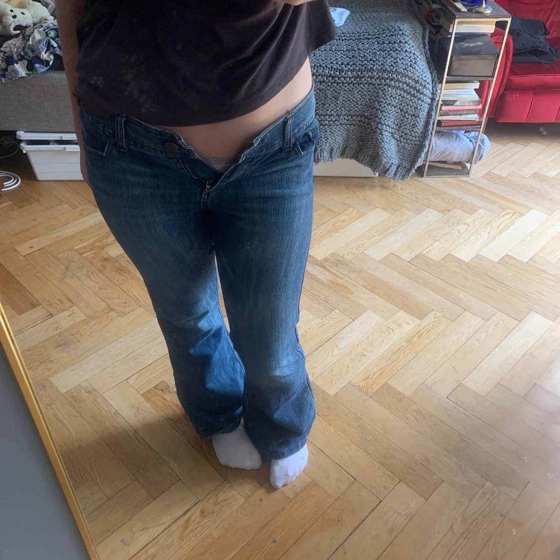 Låga bootcut jeans