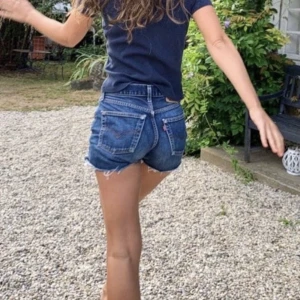 Levis jeansshorts  - Supersnygga Levis jeansshorts i storlek w28