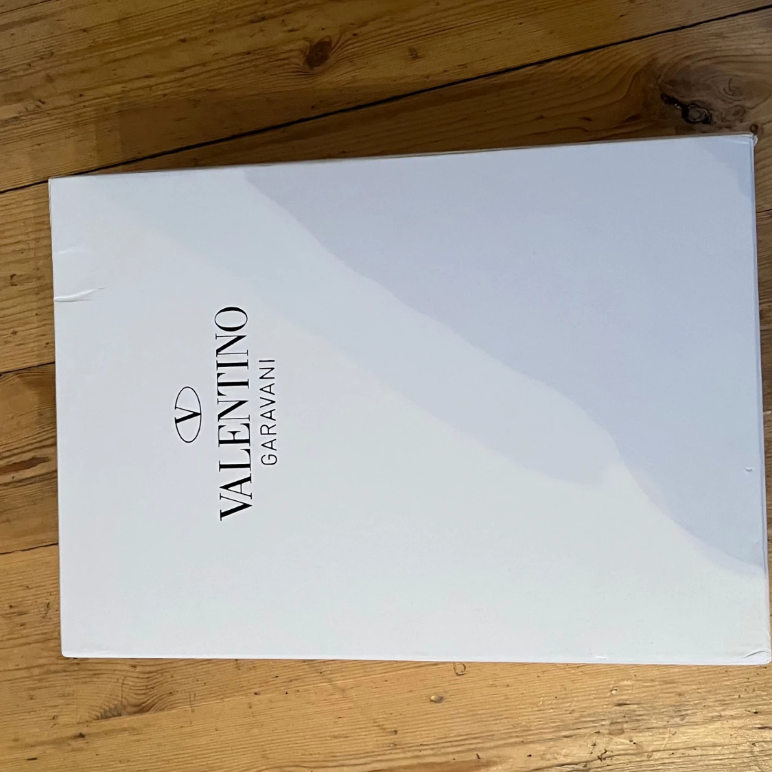 Valentiono opens 41 - 92