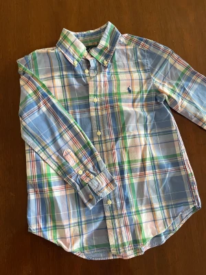 Ralph lauren barnskjorta  - Använd fåtal gånger🌟